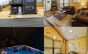Andrea'S New Luxury Dollywood Cabin